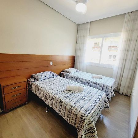 103/3 Apto Com Piscina Aquecida Грамаду Екстериор снимка